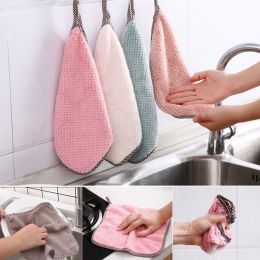 Kitchen daily dish towel;  dish cloth;  kitchen rag;  non-stick oil;  thickened table cleaning cloth;  absorbent scouring pad (Color: 25x25cm pink, size: 1pc)